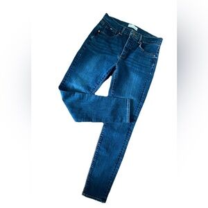 LOFT women’s Straight Jeans in Blue Denim 28(6)